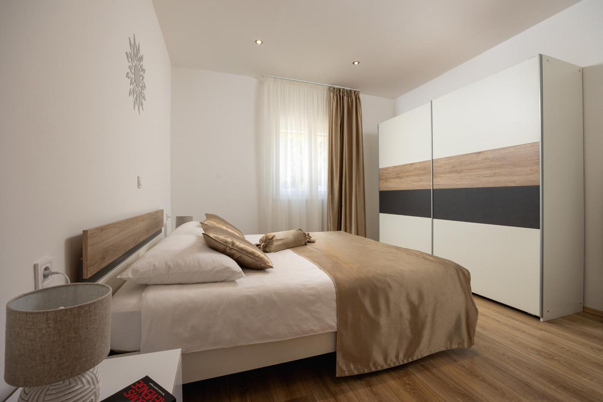 Sunny Garden Apartment Сплит Екстериор снимка
