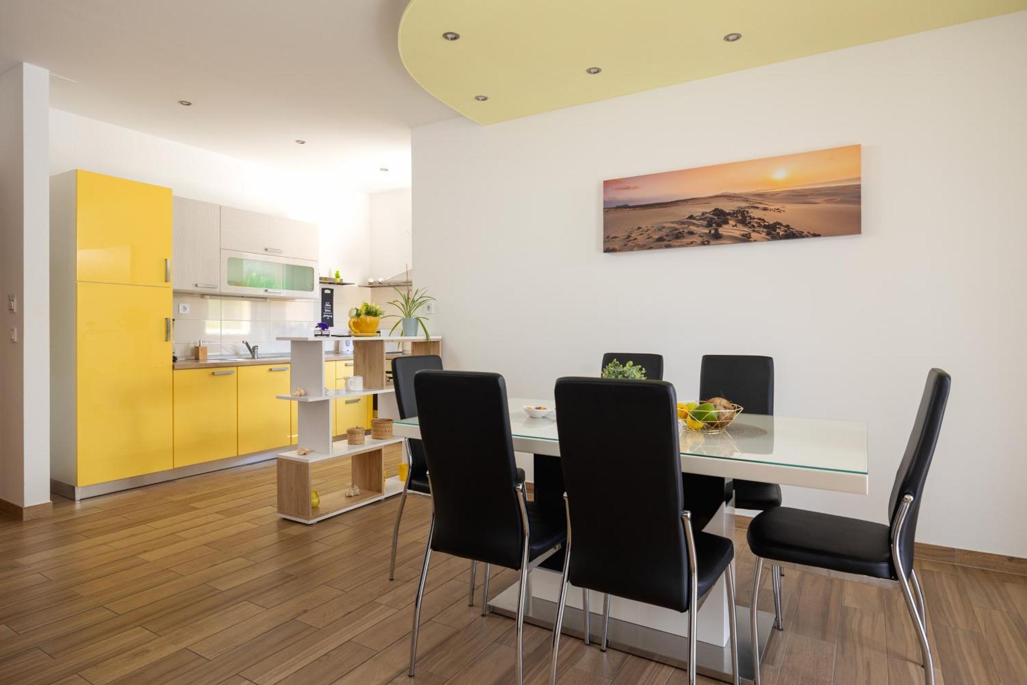 Sunny Garden Apartment Сплит Екстериор снимка