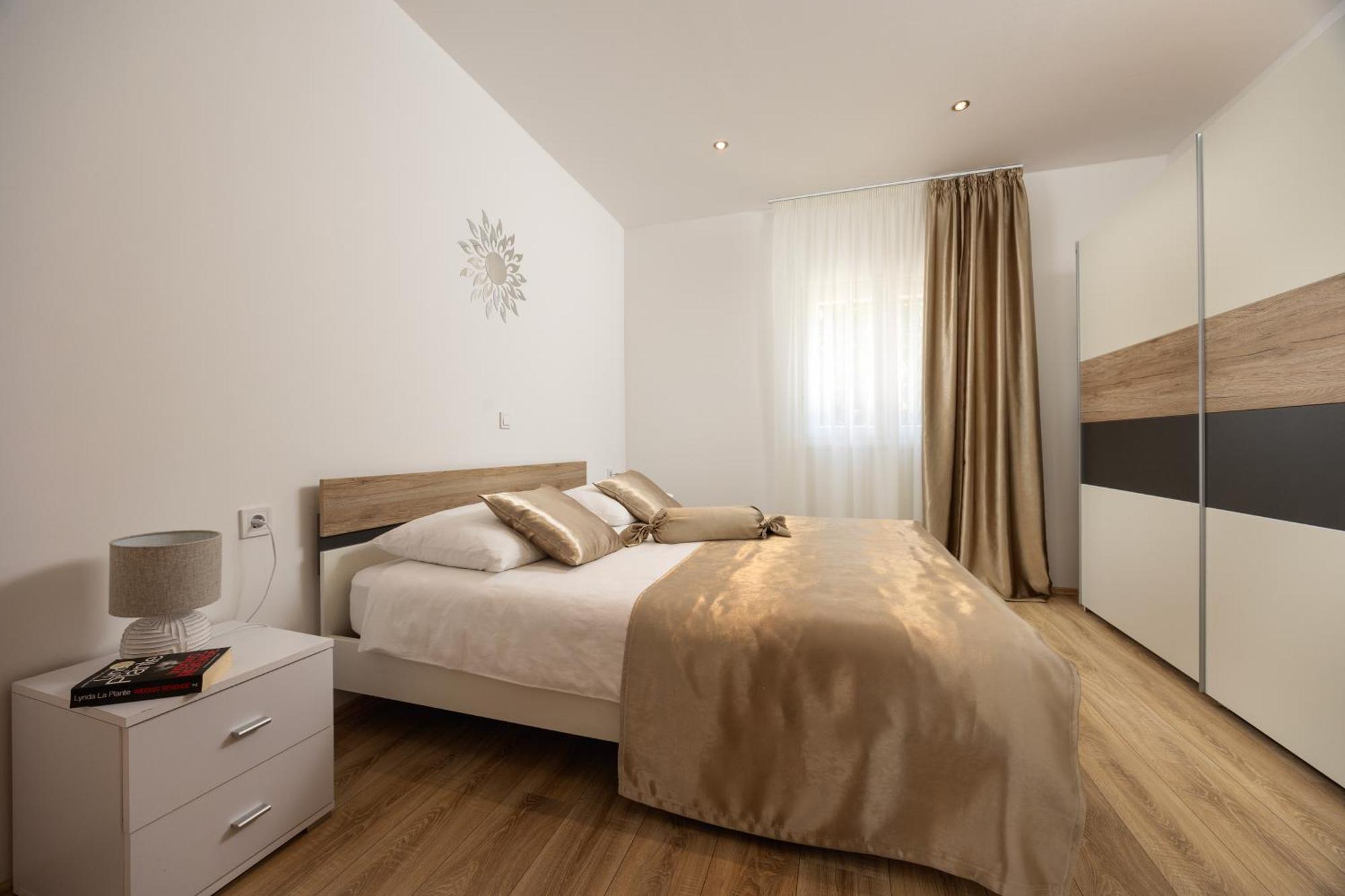 Sunny Garden Apartment Сплит Екстериор снимка