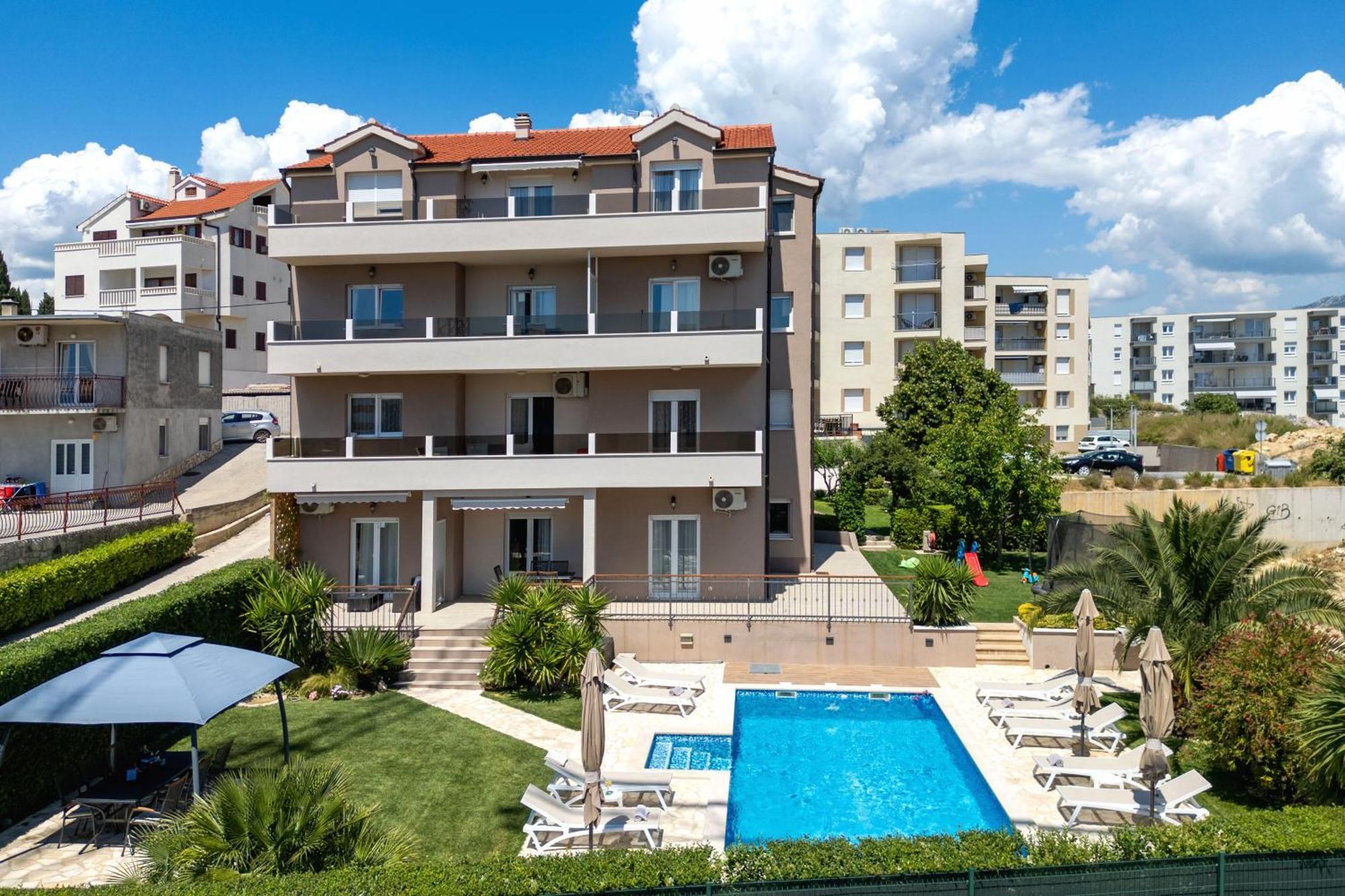 Sunny Garden Apartment Сплит Екстериор снимка