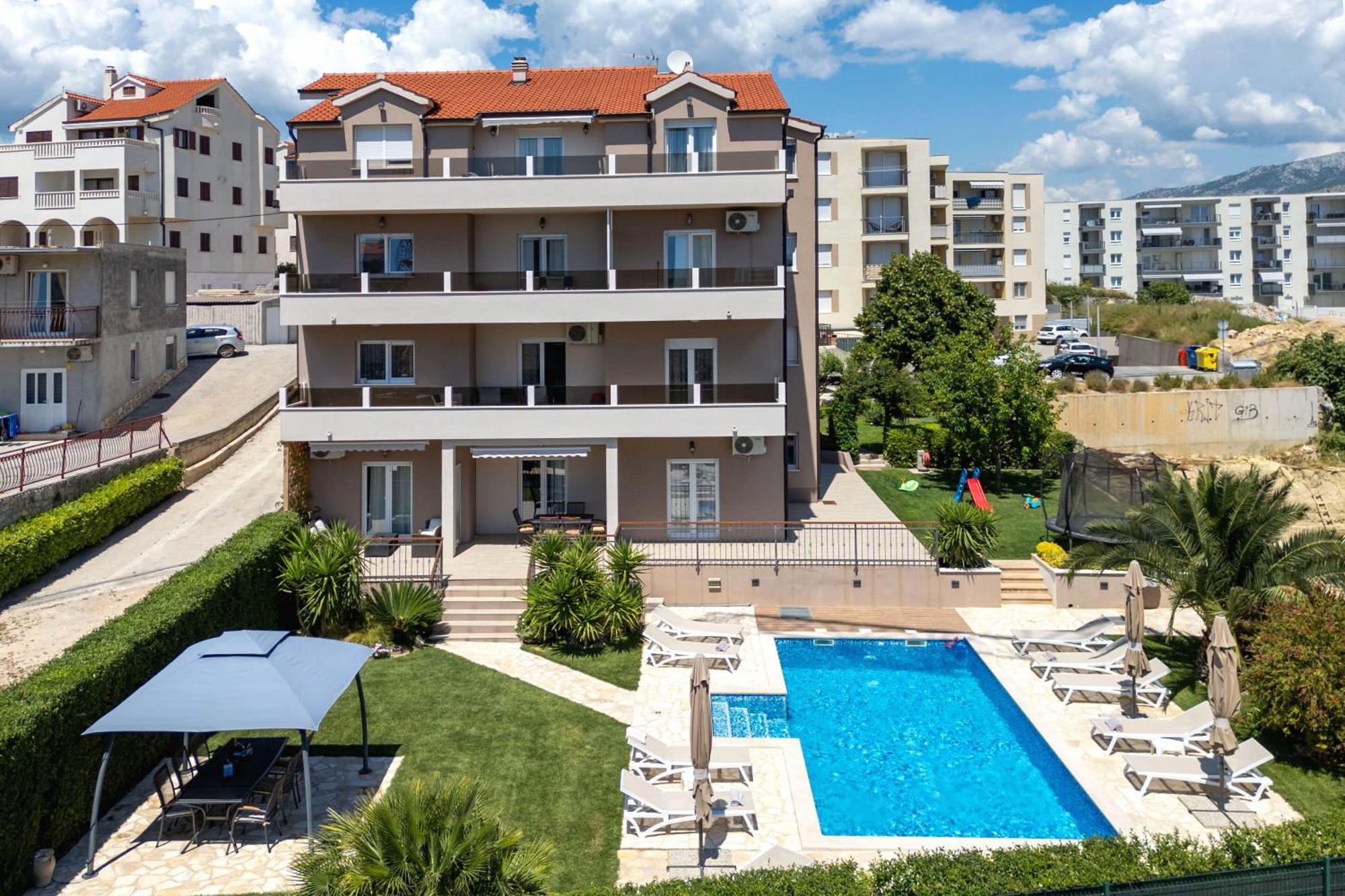 Sunny Garden Apartment Сплит Екстериор снимка